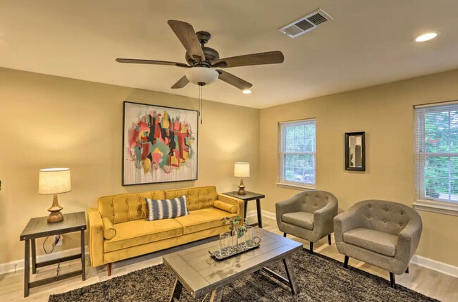 Photo - 2403 Hideaway Ct House