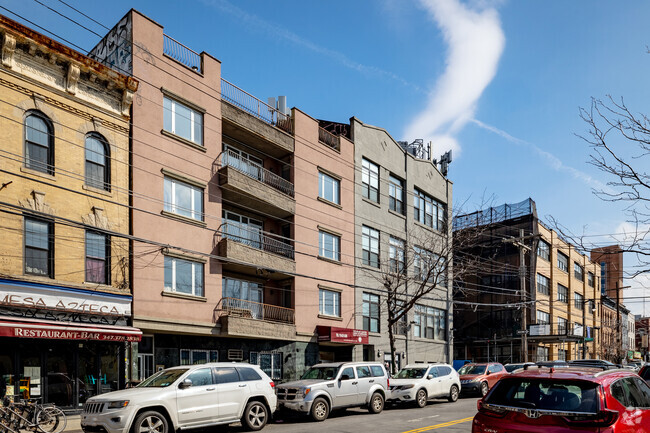 Building Photo - 93-95 Wyckoff Ave