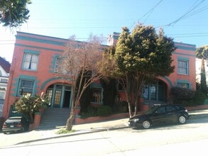Building Photo - 1558 Noe St