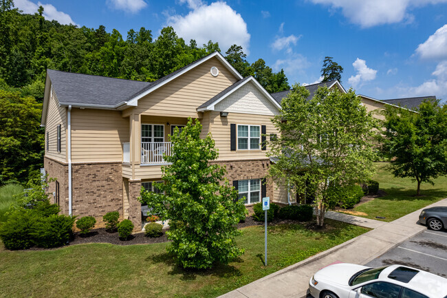 Building Photo - Lynnview Ridge