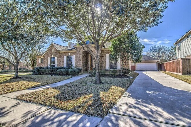 Foto del edificio - 12525 Rosewood Way Ln