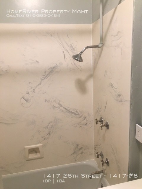 Building Photo - Updated Midtown 1 Bedroom/ 1 Bathroom