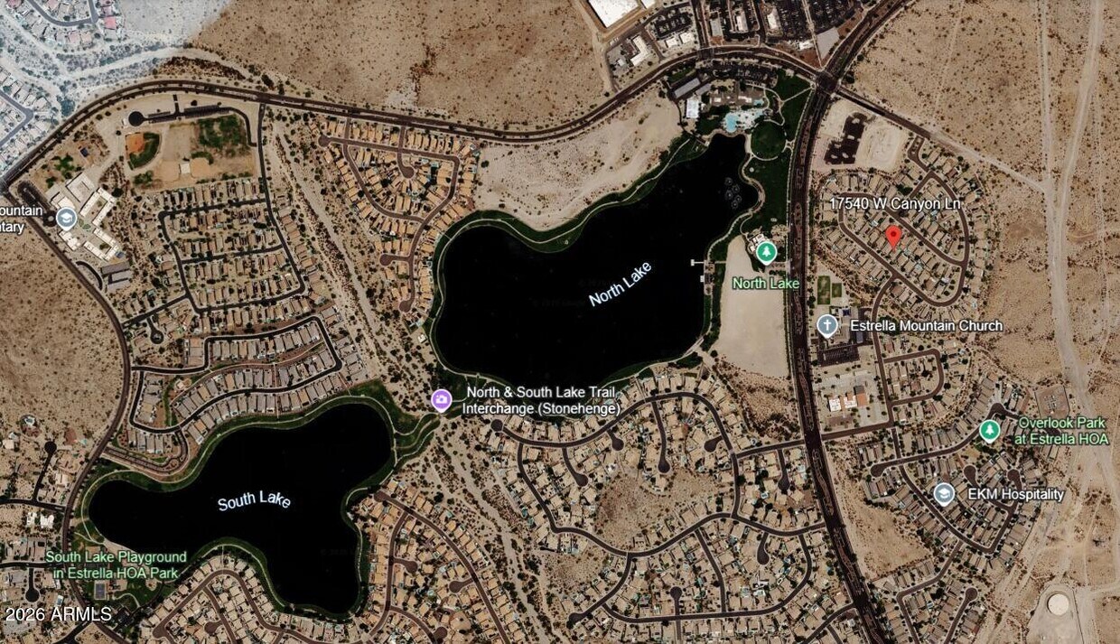 Foto del edificio - 17540 W Canyon Ln