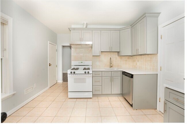 Foto del edificio - 46 Wyllis Ave