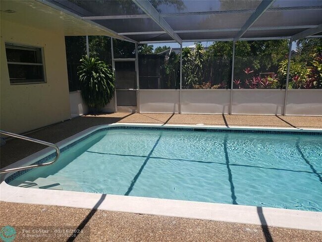 Foto del edificio - 1251 NW 85th Terrace