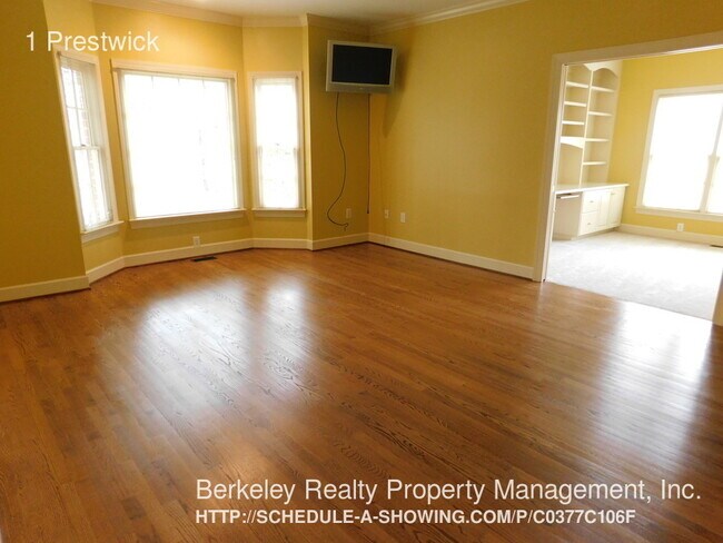 Building Photo - 1 Prestwick