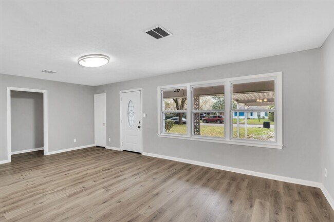 Foto del edificio - 116 12th Ave N