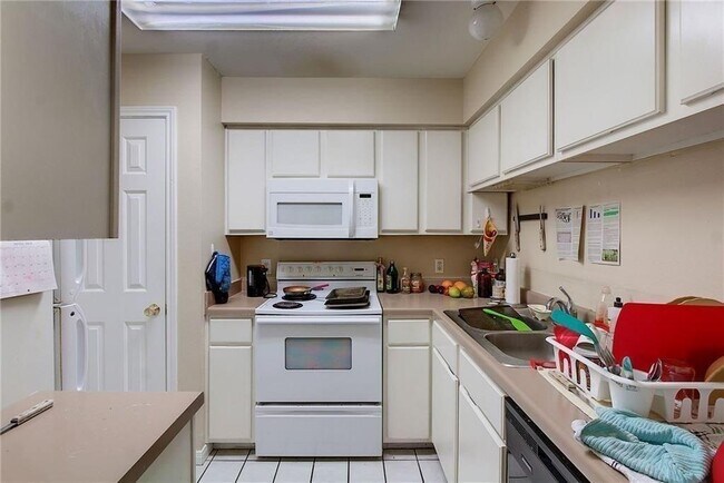 Foto del edificio - 501 W 26th St