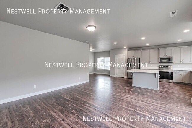 Foto del edificio - 3193 Deer Canyon Dr