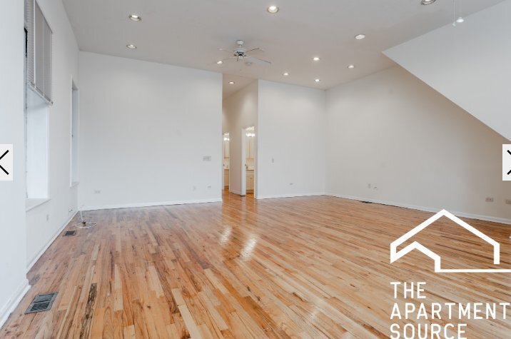 Photo - 2456 N Southport Ave (Chicago, IL)