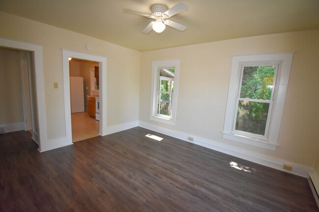 Building Photo - RAPLU155