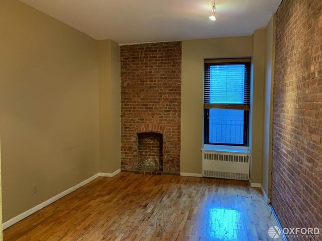 Building Photo - 36 West 35th Street