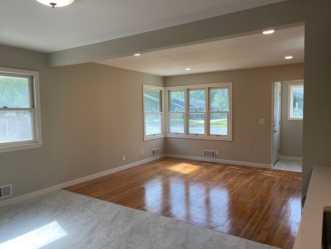 Foto del edificio - 7208 65th Ave N