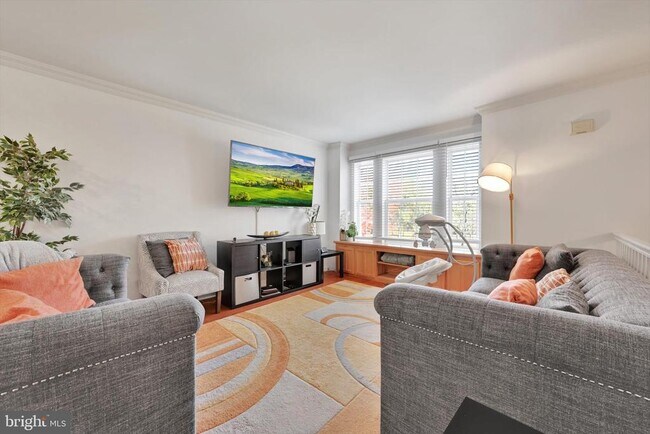 Foto del edificio - 106 Brookside Dr