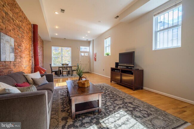 Foto del edificio - 2206 12th St NW