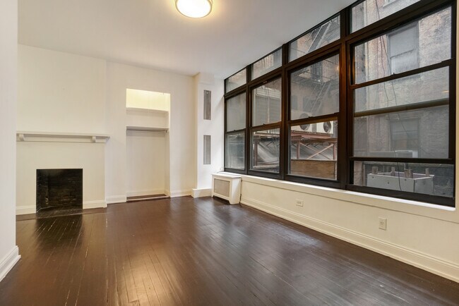 Building Photo - 64 W 9th St