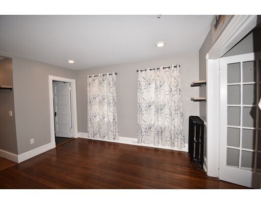 Foto del edificio - 149 Revere St