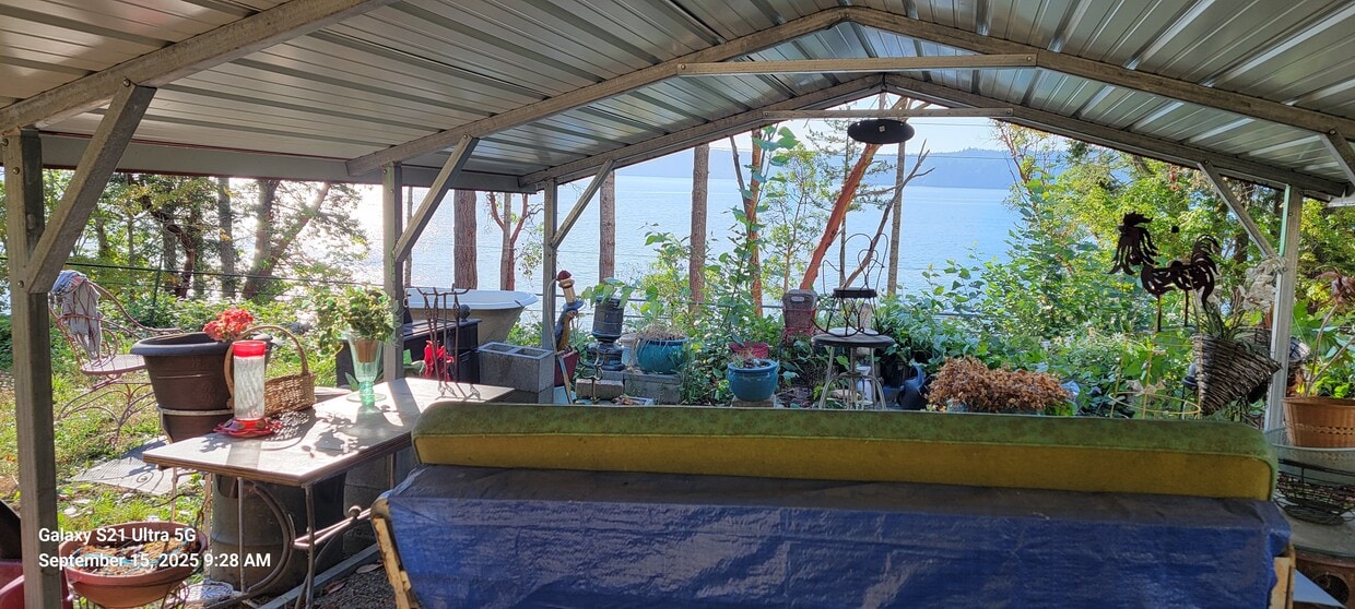 Primary Photo - 101 Pollock Dr