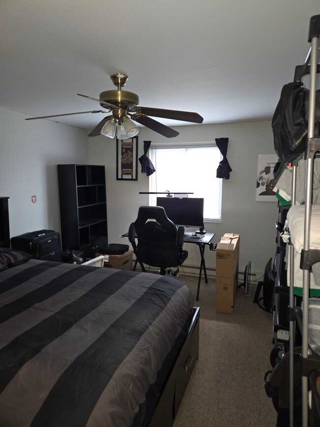 Bedroom - 56 Edgeworth St