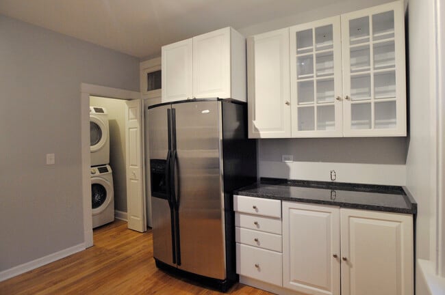 Foto del edificio - 5714 W Dakin St