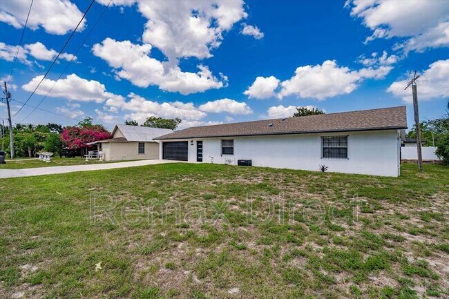 Photo - 160 Marie Dr House