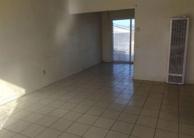 Foto del edificio - 35951 Hill View St