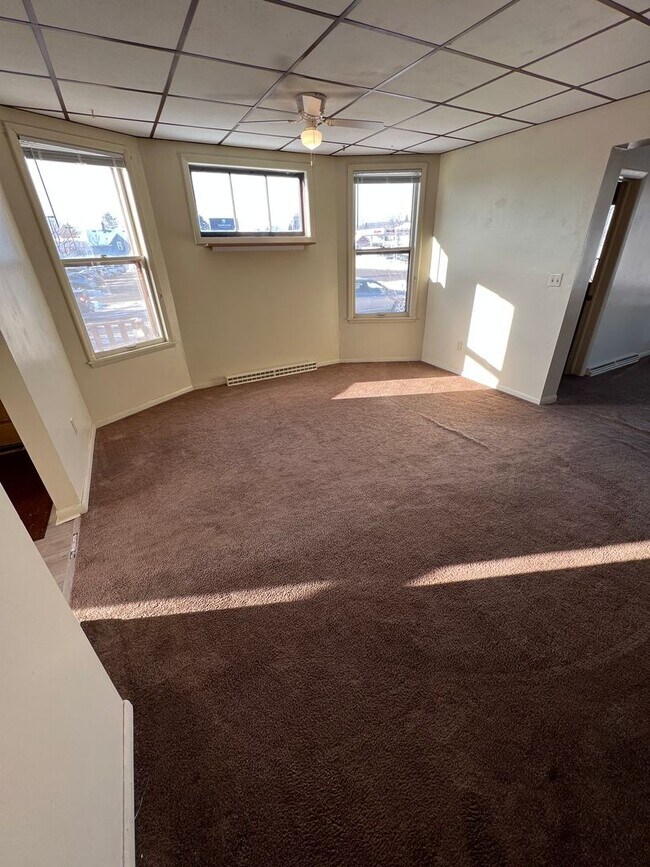 Foto del edificio - 4128 Grand Ave