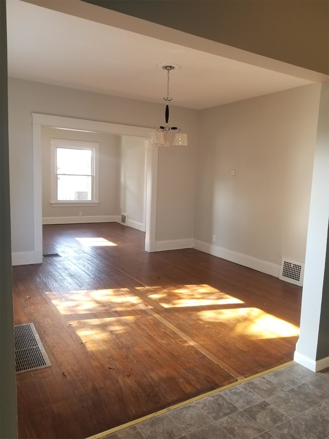 Foto del edificio - 3159 Scranton Rd