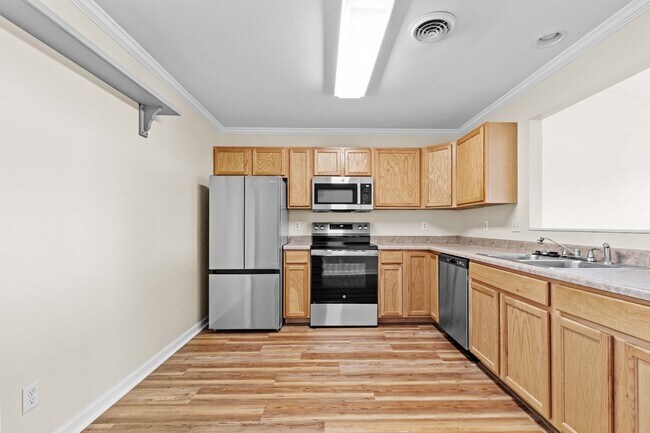 Foto del edificio - 2 Bedroom, 2 Bath Townhouse for Rent in Kn...