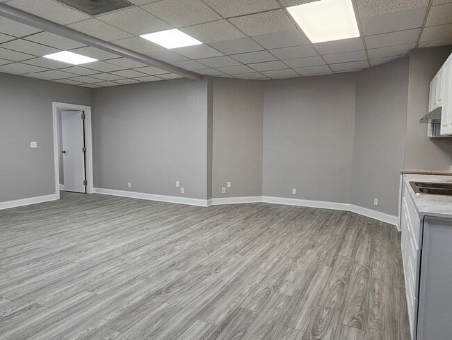 Building Photo - 3607 W 26th St
