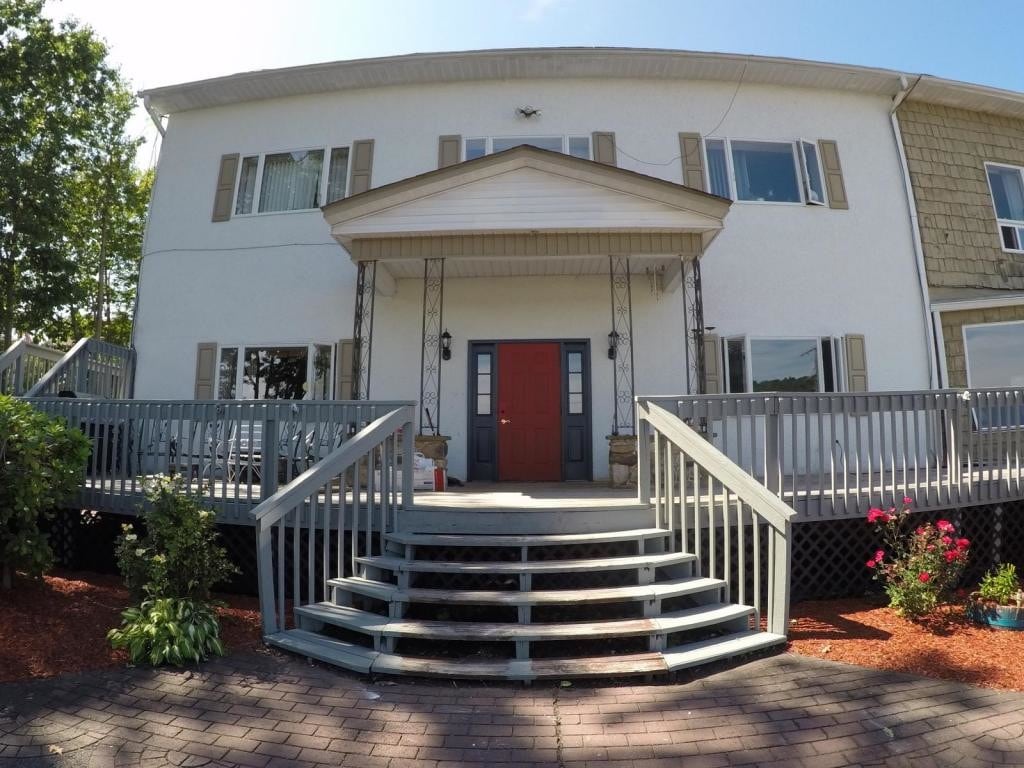 1733 Lakeside Dr, Harveys Lake, PA 18618 House Rental in Harveys Lake