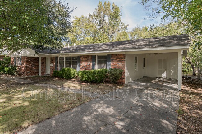 Building Photo - 4051 Powelldale Dr