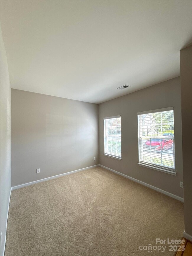 Foto del edificio - 326 Hancock Union Ln