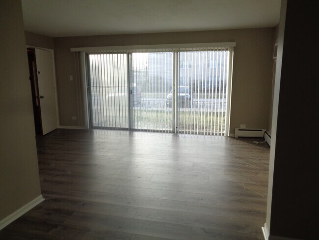 Foto del edificio - 8651 S 82nd Ave