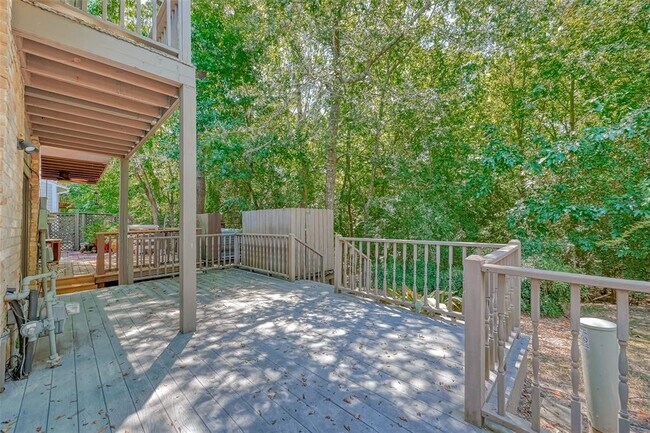 Building Photo - 395 Rancho Bauer Dr