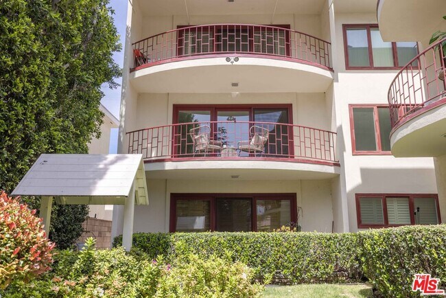Foto del edificio - 3407 Huxley St