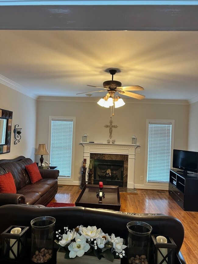 Foto del edificio - 1725 N Chicken Rd