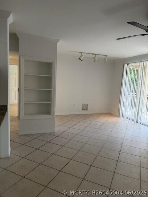 Foto del edificio - 6410 Emerald Dunes Dr