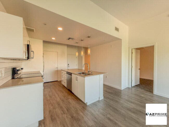 Foto del edificio - Stylish 1/1 Downtown Phoenix Condo!