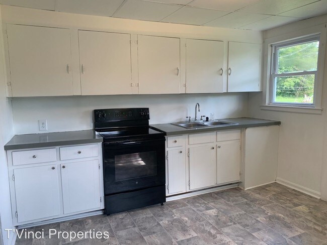 Building Photo - 2 br, 1 bath House - 4803 Doris Street