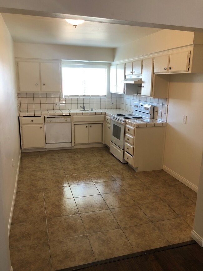 Building Photo - 2713 Cornell St