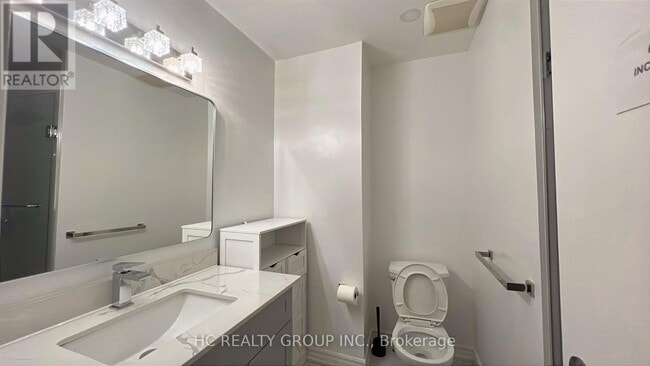 Building Photo - 2061-2061 Bridletowne Cir