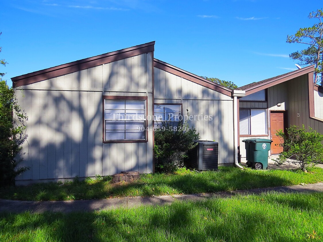 Primary Photo - 8124 San Jose Manor Dr E APT 3, Jacksonvil...
