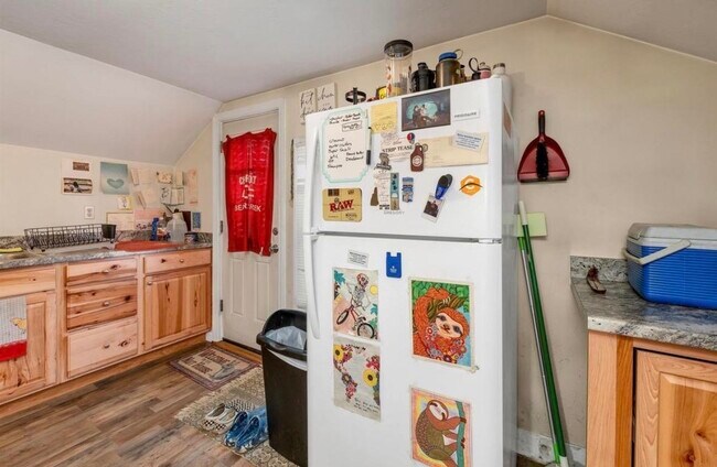 Foto del edificio - 106 Messer St