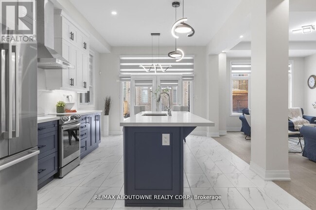 Building Photo - 3114 Travertine Dr