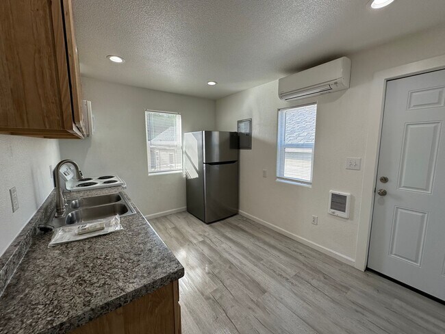 Foto del edificio - 230 SE 6th Ave