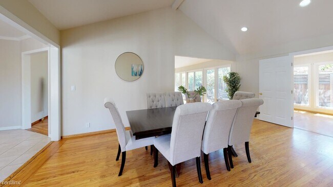 Foto del edificio - 1 br, 1 bath House - 663 Newell Rd Private...