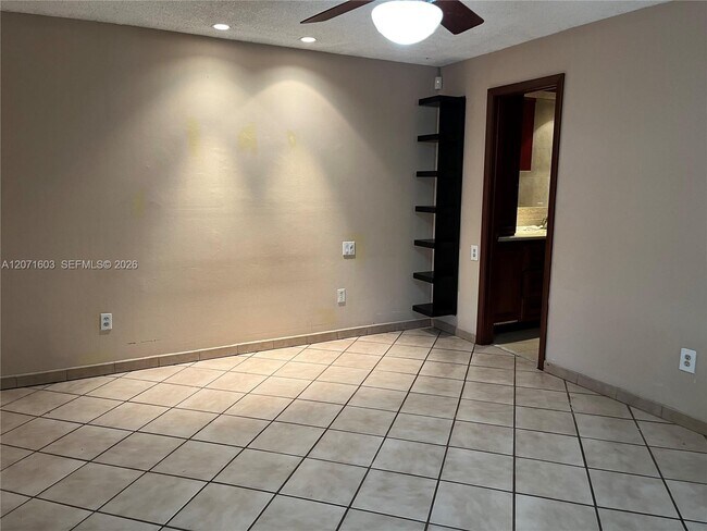 Foto del edificio - 12713 SW 70th Ln