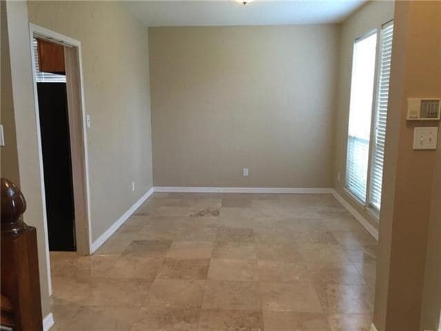 Foto del edificio - 10708 Alexandria Dr