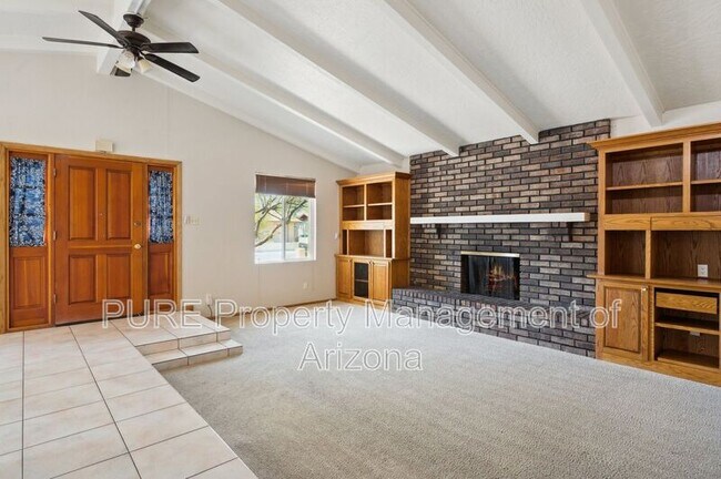 Foto del edificio - 2306 W Laurel Ln